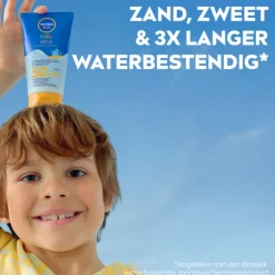 NIVEA Sun Protect & Hydrate Zonnecrème Kids Swim & Play SPF 50+ 150 ml