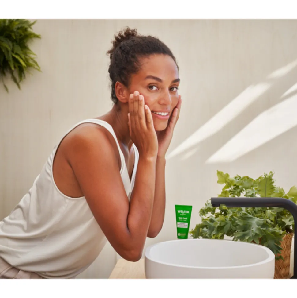 WELEDA Skin Food Reinigingsgel 75 ml