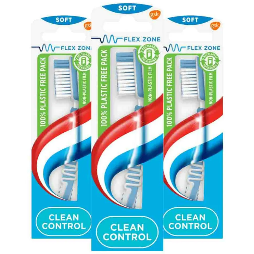 3x Aquafresh Tandenborstel Clean Control Soft