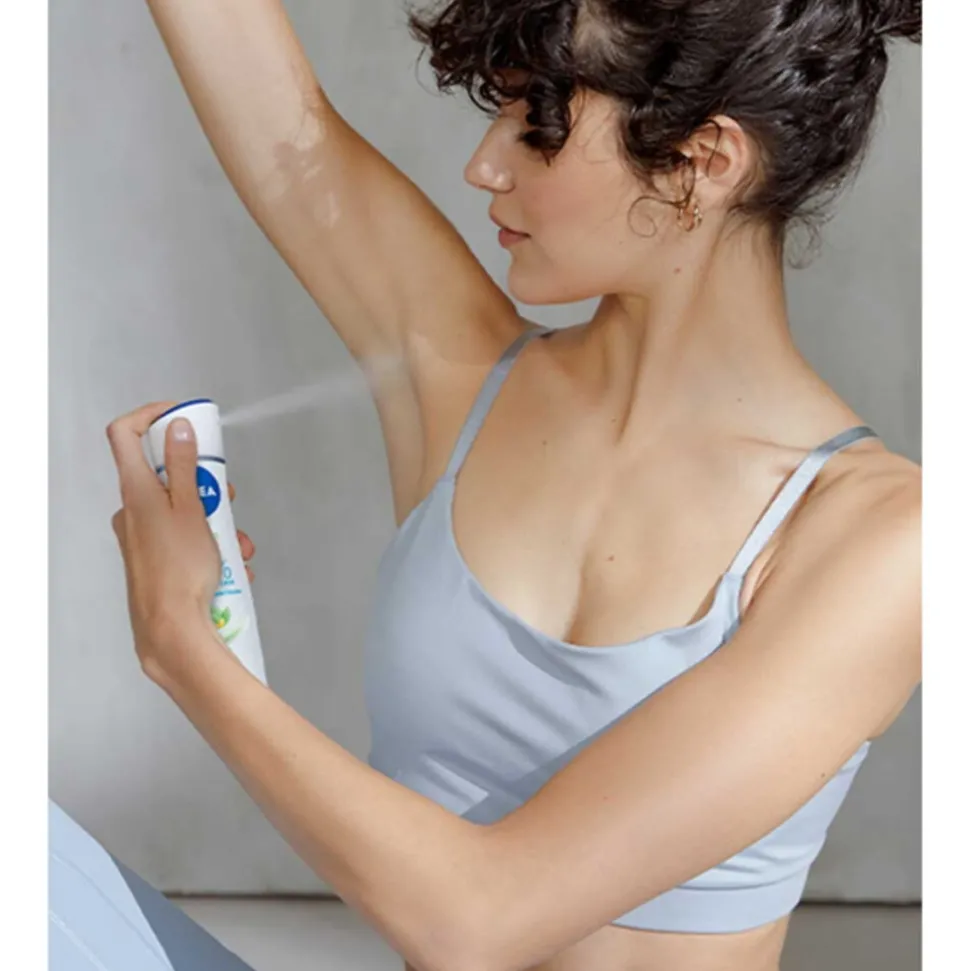 6x NIVEA Deodorant Spray Pure & Natural Jasmine 150 ml