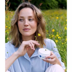 3x NIVEA Soft Crème Pot 200 ml