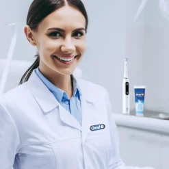 12x Oral-B Tandpasta 3D White Houtskool 75 ml